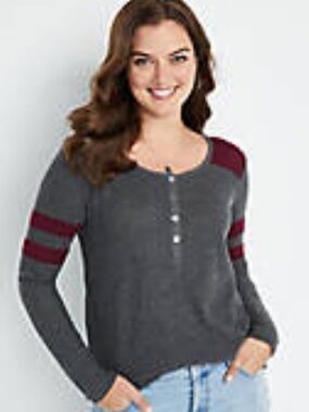 Maurices Gray Ribbed Henley Top with Wine Shoulder and Sleeve Accents